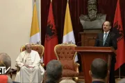 Presidente de Albania al Papa: La casa de los albaneses pertenece a Dios y a los hombres, hoy es suya