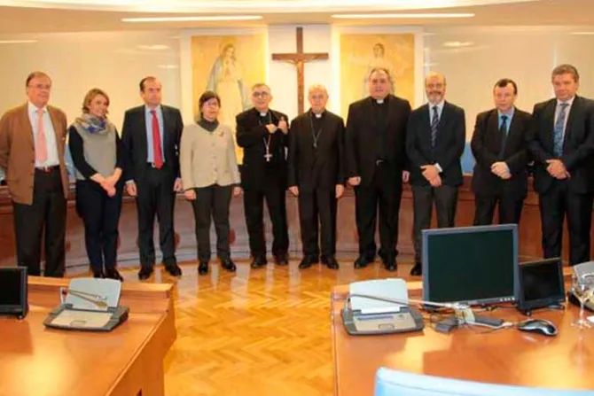 España: Primera reunión de la mesa eclesial para el diálogo educativo