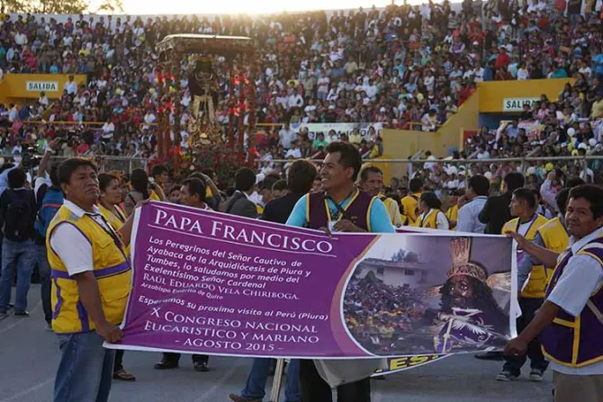 Más de 20 mil participan en primer día de Congreso Nacional Eucarístico y Mariano de Perú