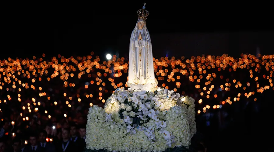 Procesión de las velas en el Santuario de Fátima en Portugal / Foto: Daniel Ibáñez (ACI Prensa)?w=200&h=150