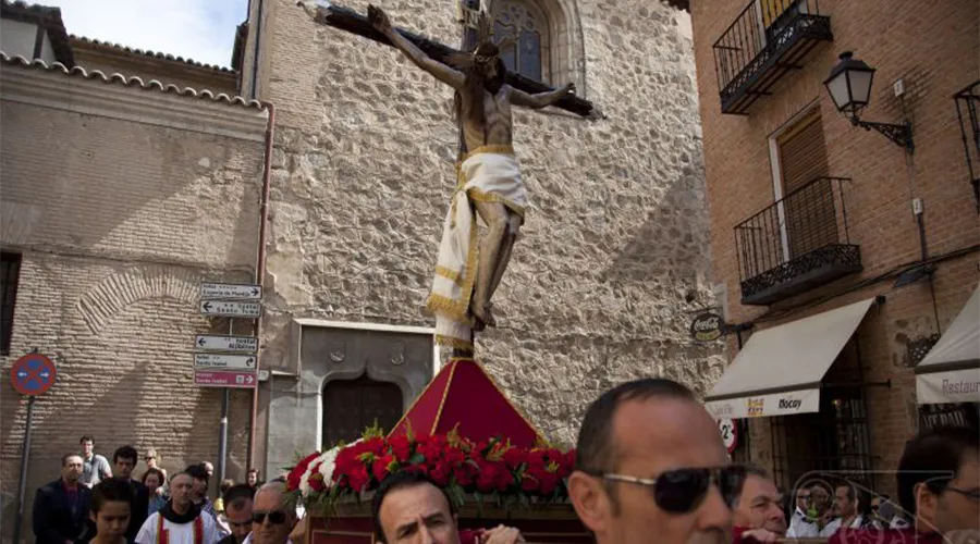 Procesión de Semana Santa en Toledo (España) Crédito: Architoledo?w=200&h=150