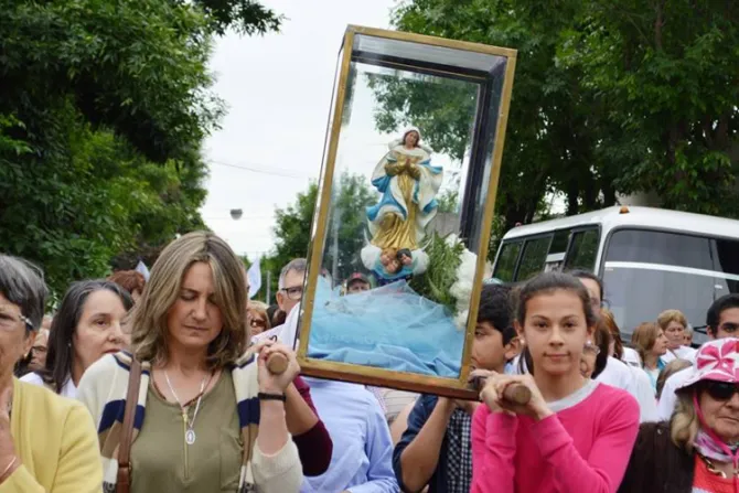 FOTOS y VIDEO: Uruguayos celebraron a su Patrona, la Virgen de los Treinta y Tres