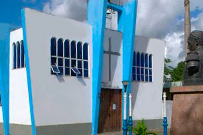 Profanan la Eucaristía en dos iglesias de Venezuela