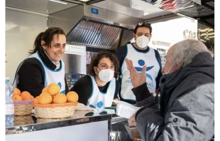 Voluntarios Proyecto Arca. Foto: Fundaciu00f3n Proyecto Arca 