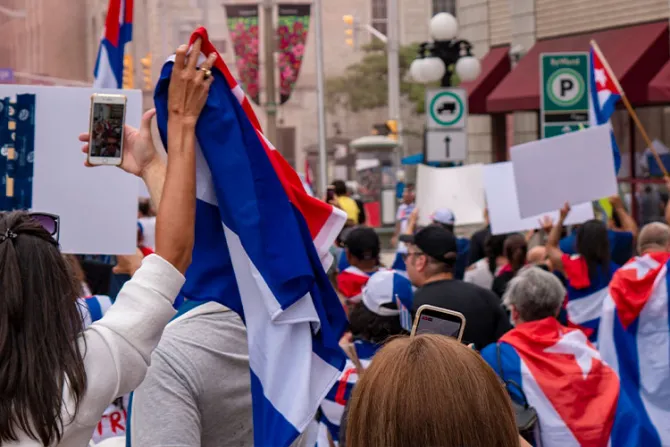 Sacerdotes de Cuba dirigen carta a autoridades: No repriman la marcha nacional del 15N