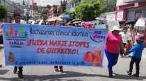Manifestación provida contra Marie Stopes en Chilpancingo, Guerrero. Foto: Cortesía Luz María Cortés.