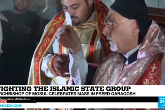 VIDEO: Católicos en Qaraqosh celebran su primera Misa en 2 años tras expulsión de ISIS