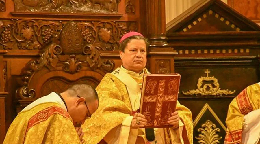 Mons. José Rafael Quirós, Arzobispo de San José (Costa Rica). Foto: Facebook Arquidiócesis de San José, Caso Víquez