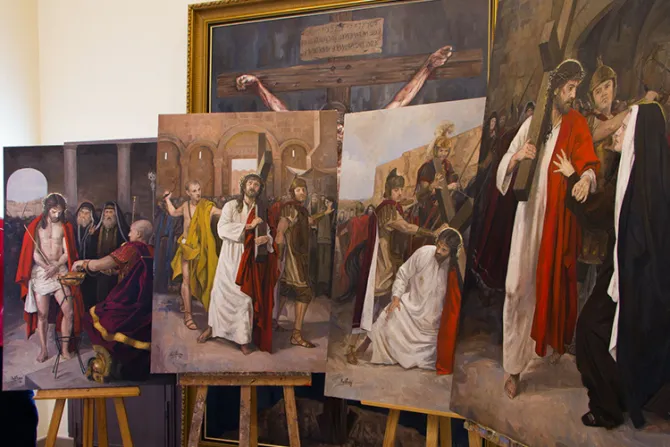 FOTOS: Pintor promueve el arte sacro y sorprende al Papa Francisco