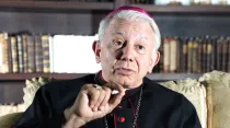Mons. Ramón Castro Castro en entrevista con EWTN Noticias.