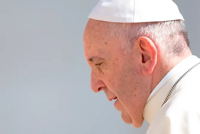 Papa Francisco sobre refugiados: Un país debe acoger a todos los que pueda