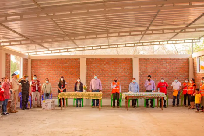 La Iglesia construye refugios para eventuales desastres naturales en Perú