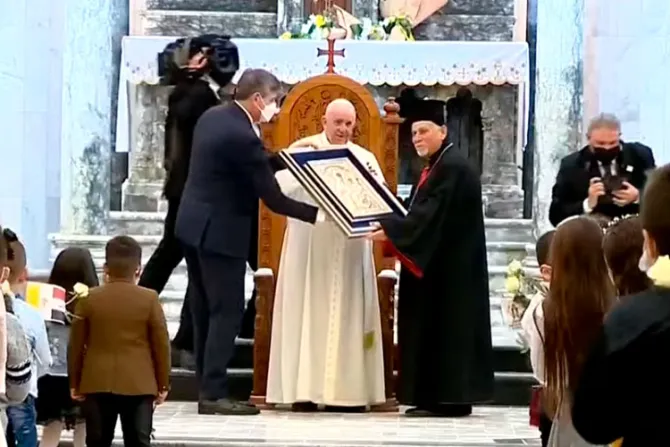 Papa regala a iraquíes copia de ícono mariano que perteneció a célebre princesa