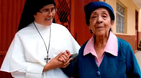 Ayuda a estas religiosas a completar un techo para hogar de ancianos en Ecuador [VIDEO]