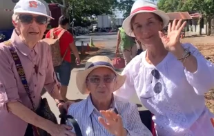 Religiosas expulsadas de Nicaragua (izquierda y centro). Cru00e9dito: Diu00f3cesis de Tilaru00e1n-Liberia 