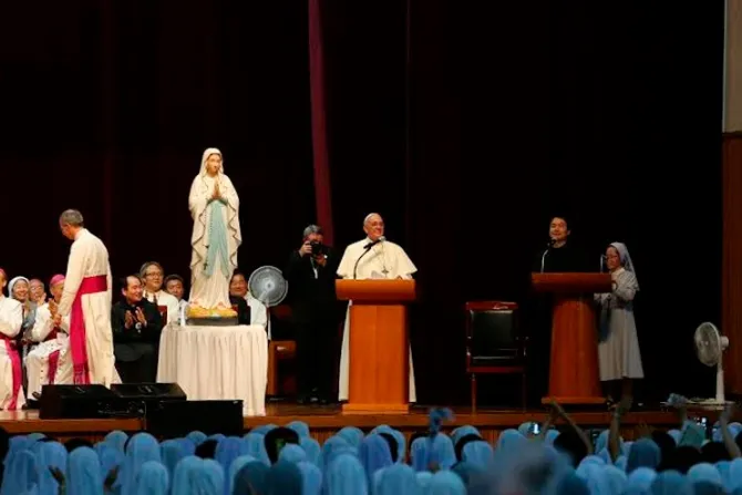 [TEXTO] Discurso del Papa Francisco en el encuentro con religiosos y religiosas en Kkottongnae