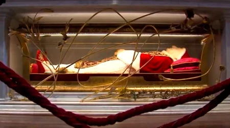 San Juan XXIII: Asu00ed son las reliquias del u201cPapa Buenou201d que se veneran en el Vaticano