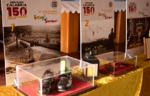 Exposiciu00f3n de las reliquias en Uruguay. Cru00e9dito: Leandro Lu00eda/Iglesia Catu00f3lica de Montevideo 