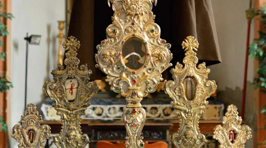 Reliquias del Santo Padre Pío de Pietrelcina. Crédito: Saint Pio Foundation