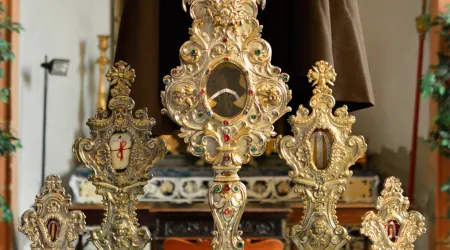 Reliquias del Padre Pío podrían estar en tu país próximamente