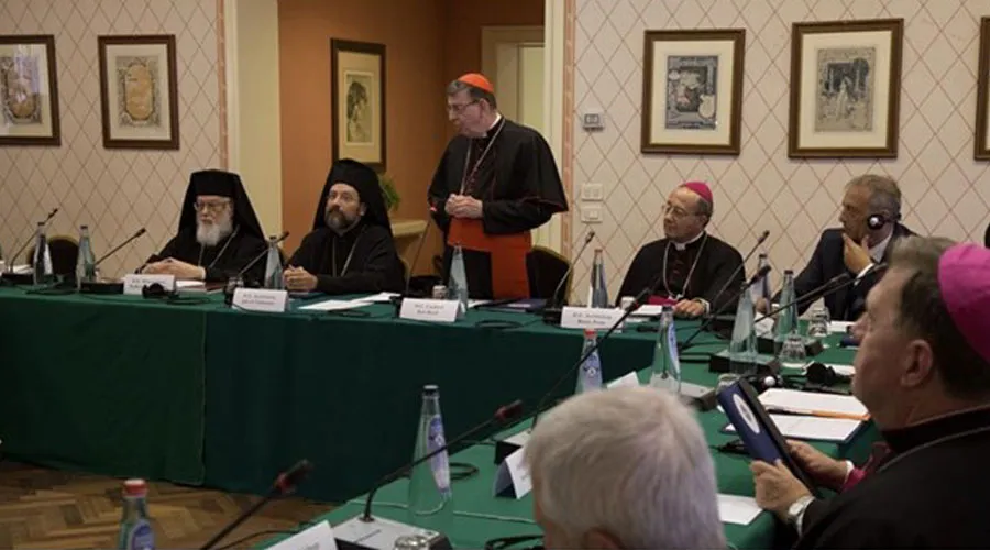 Reunión de la Comisión mixta en septiembre de 2016. Foto: L'Osservatore Romano?w=200&h=150