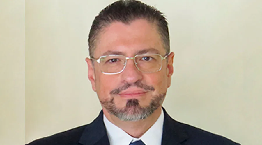 Rodrigo Chaves, presidente electo de Costa Rica. Crédito: Ministerio de Hacienda de Costa Rica (CC BY-SA 4.0)