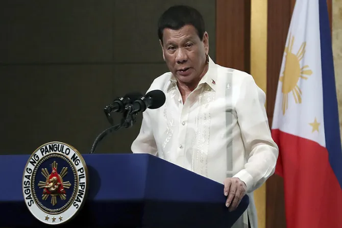 Presidente Duterte animó a matar a obispos de Filipinas