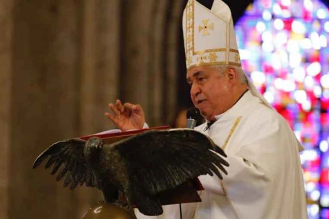 Quien no habla con Dios no tiene paz en el corazón, advierte Arzobispo