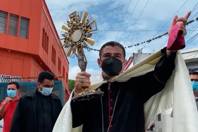 Vaticano anima a encontrar “caminos de entendimiento” en Nicaragua