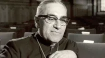 Mons. Oscar Arnulfo Romero. Foto Flickr 2.0 Generic (CC BY 2.0)