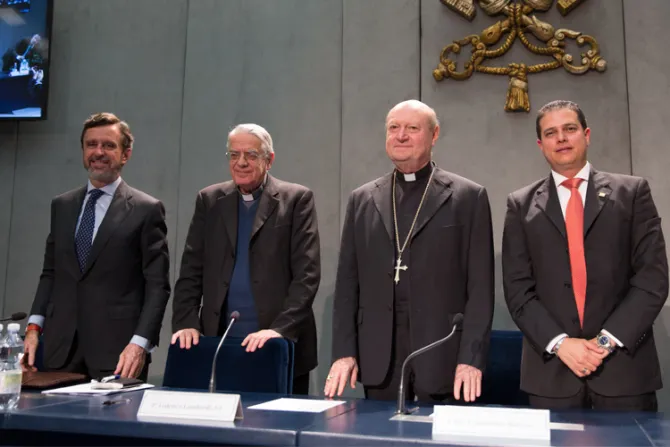 Vaticano presenta nuevos premios sobre el pensamiento de Benedicto XVI