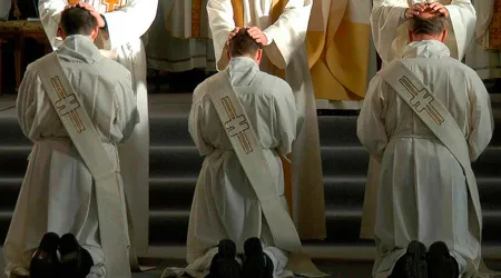 El celibato es una “joya brillante” para la Iglesia, afirma sacerdote experto