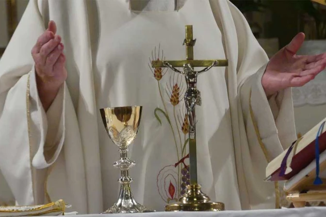 Diócesis reanuda Misas con presencia de fieles en México