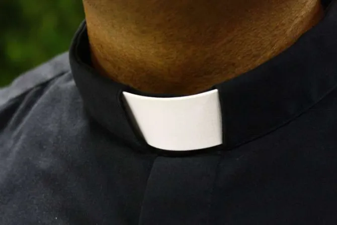 Asesinan a sacerdote en Colombia