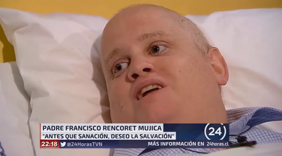 [VIDEO] Sacerdote con cáncer terminal: Salvación es más importante que sanación