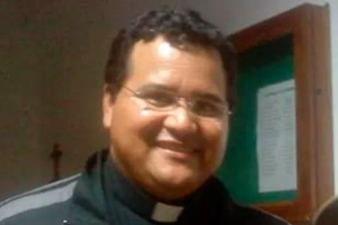 Sacerdote católico es el primer enfermo grave por coronavirus en Perú