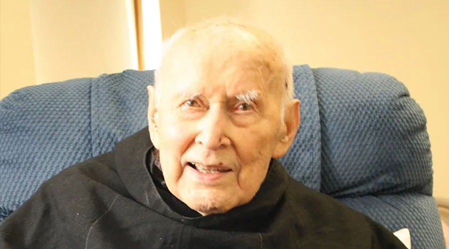 P. Lucjan Krolikowski, el sacerdote de casi 100 años que conoció a San Maximiliano Kolbe y a San Juan Pablo II / Crédito: Joseph Pronechen (National Catholic Register)
