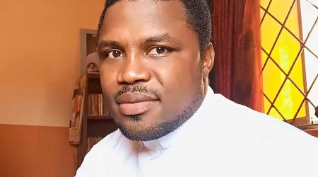 Nigeria: Sacerdote católico escapa de secuestro y responde favorablemente a medicación