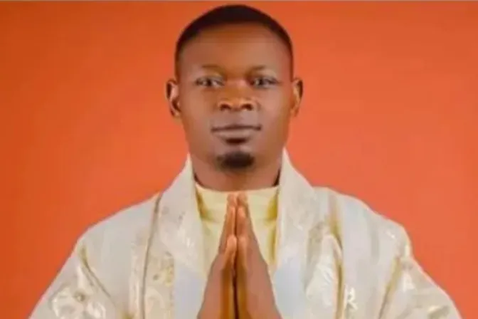 Liberan a sacerdote nigeriano secuestrado el domingo del Corpus Christi 
