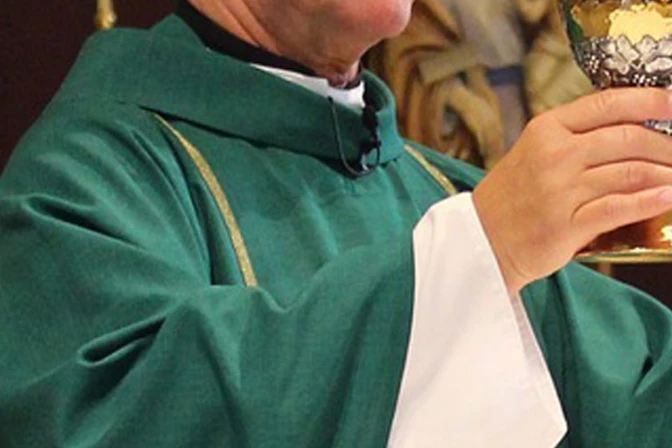 Atropellan a sacerdote católico en México