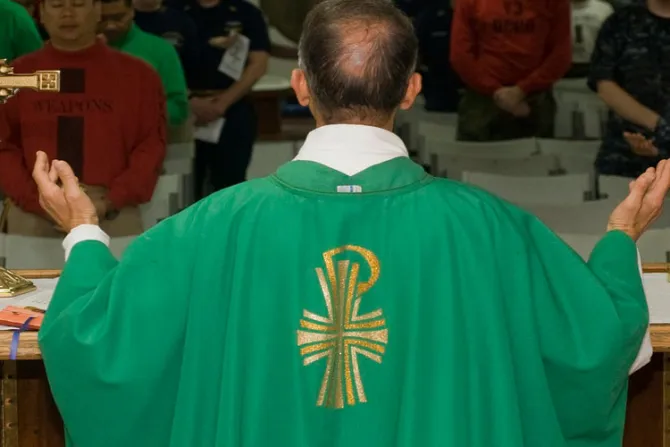 Una precisión a tiempo salvó a sacerdote de morir asesinado en su iglesia en México