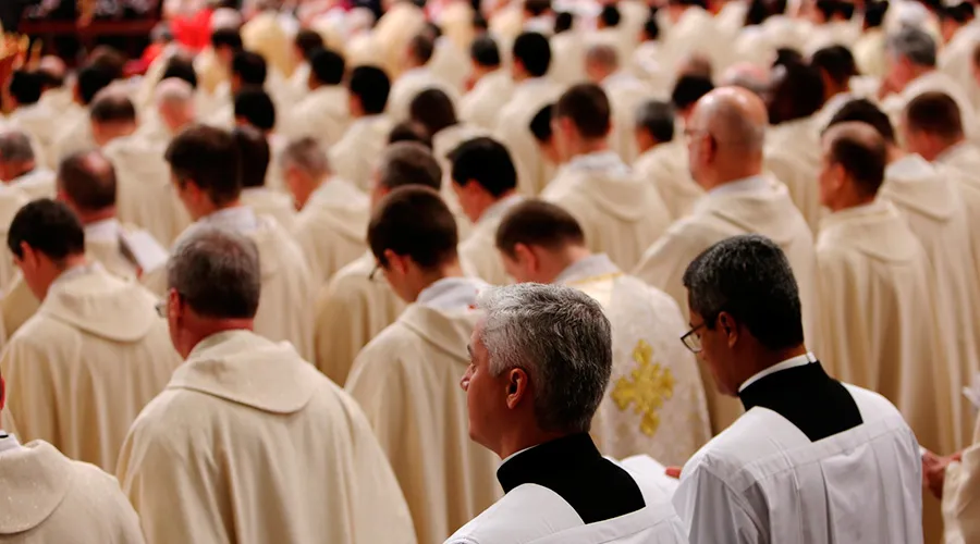 Papa Francisco participará en retiro mundial de sacerdotes en Roma