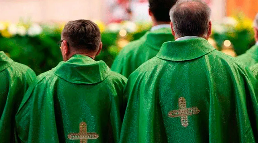 Sacerdotes (imagen referencial) - Foto: ACI Prensa