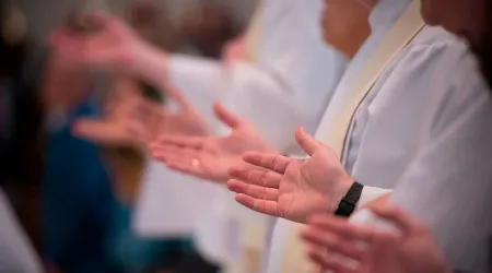 Cuatro consejos para que sacerdotes y diáconos eviten homilías aburridas
