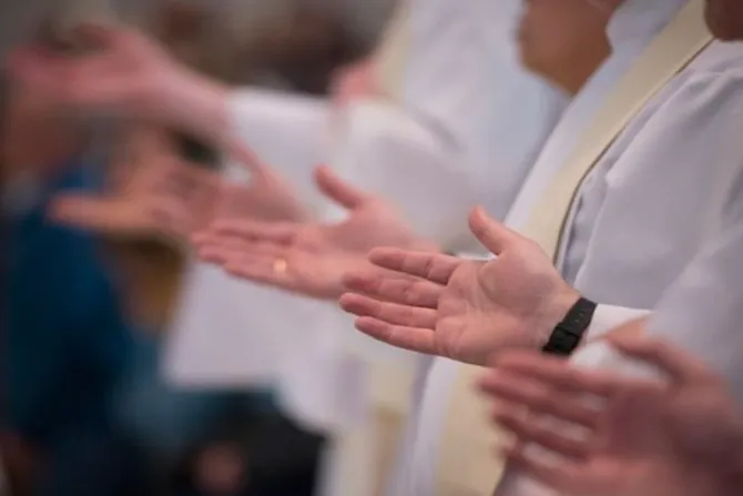 Alemania: Nunca antes se ordenaron tan pocos sacerdotes en la Iglesia Católica