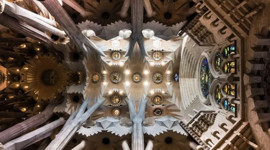 Parte del techo de la Basílica de la Sagrada Familia. Crédito: Archidiócesis de Barcelona. ?w=200&h=150