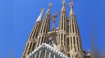 Fachada del templo de la Sagrada Familia de Barcelona (España). Foto: Pixabay (Dominio Público). 