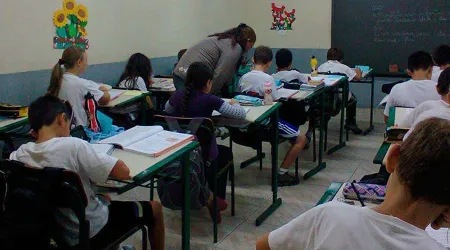 Denuncian que Gobierno de España pretende “asfixiar” a la educación concertada