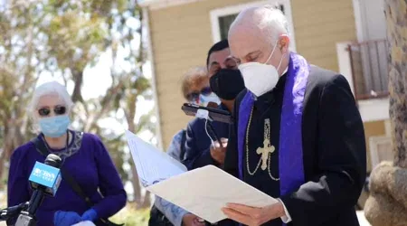 Arzobispo reza por niño de 6 años y joven de 18 asesinados en San Francisco [VIDEO]