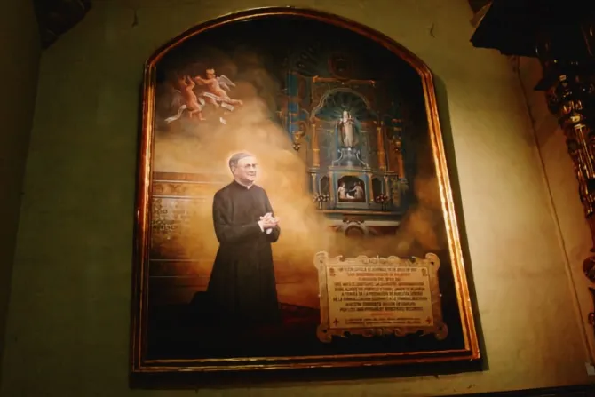 Sacan cuadro de San Josemaría Escrivá de la Catedral de Lima en la víspera de su fiesta